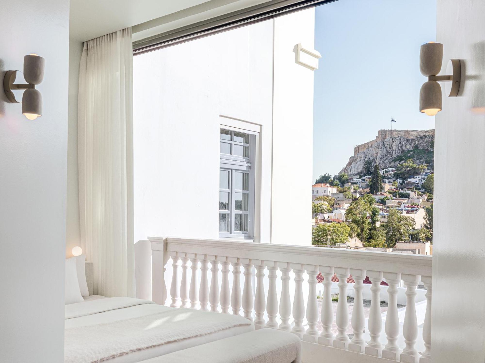 The Dolli At Acropolis, A To Live Athen